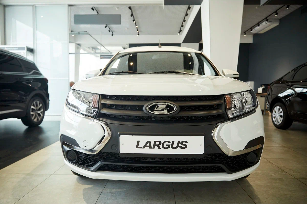 Lada Largus в Ростов-на-Дону - фото №2