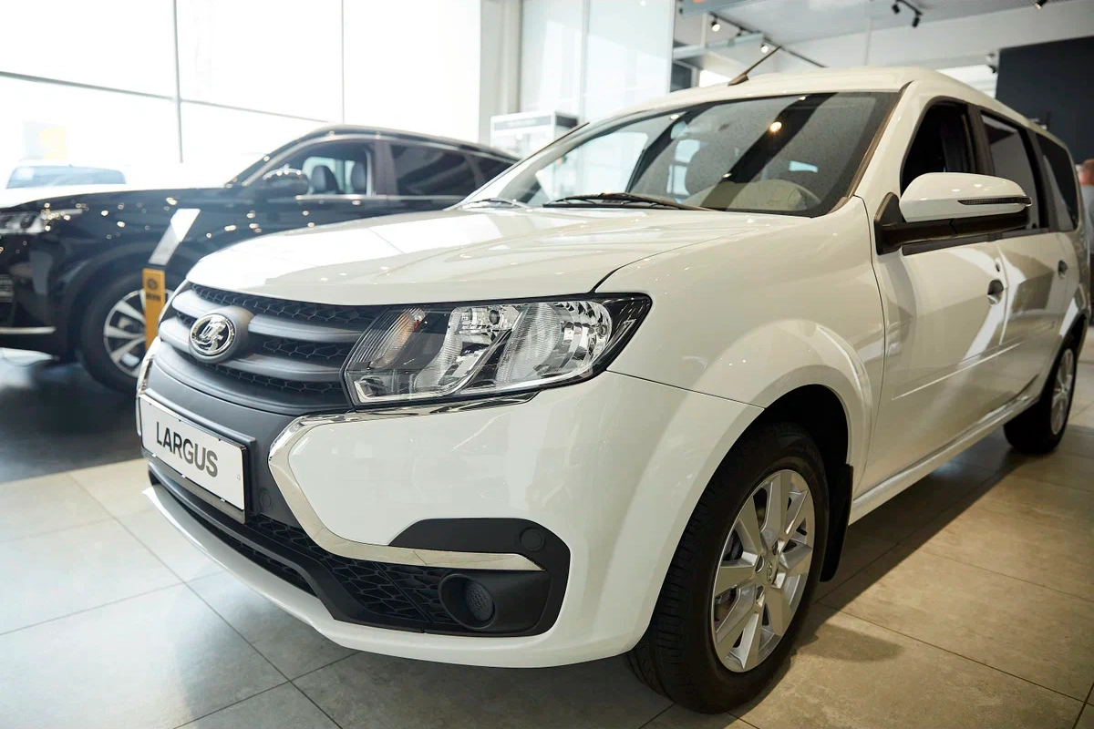 Lada Largus в Ростов-на-Дону - фото №1
