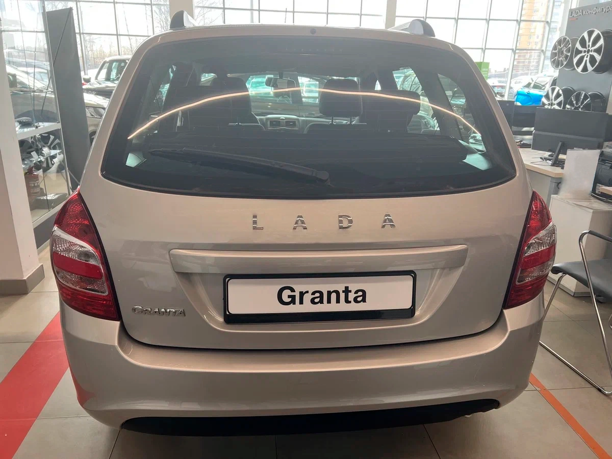 Lada Granta Универсал в Ростов-на-Дону - фото №3